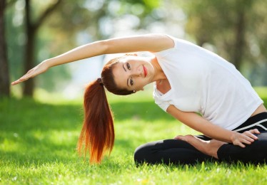 江苏体彩-绿茵场上的永恒誓言，球迷因罗伊斯球技颜值倾心，更因忠诚坚守成就最长情传奇