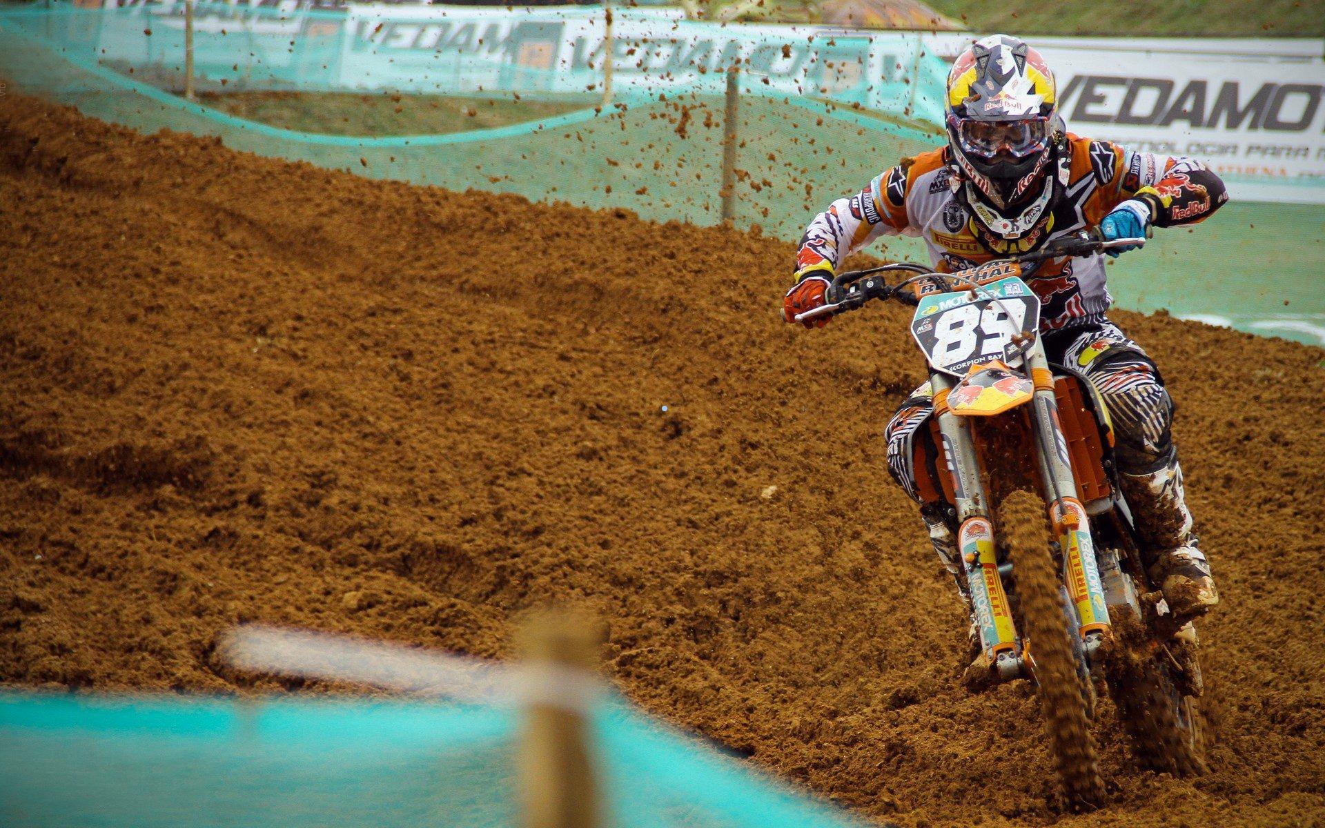 狄龙关键恶犯与三分失准毁掉火箭20分优势,八换一交易决策终获正名